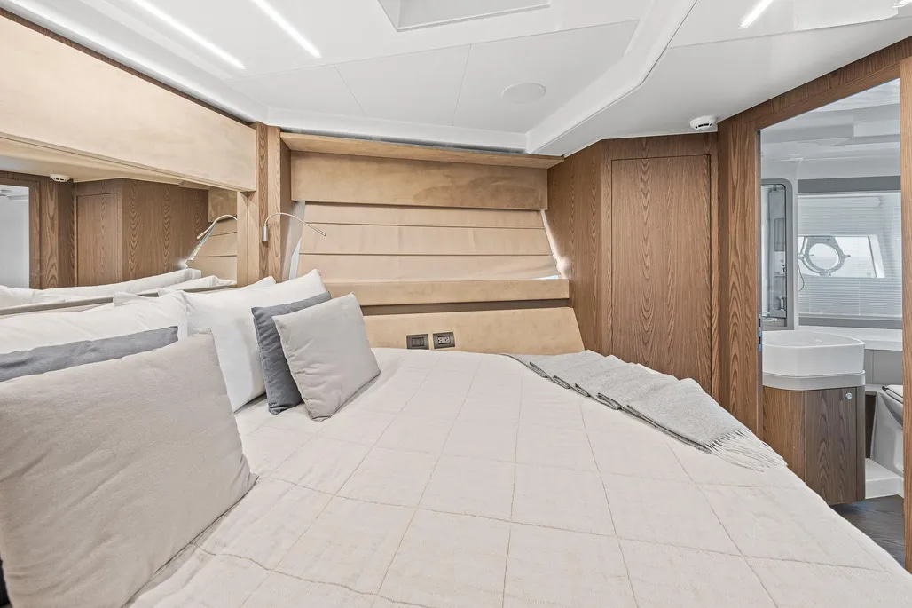 Ferretti 550 de segunda mano en venta