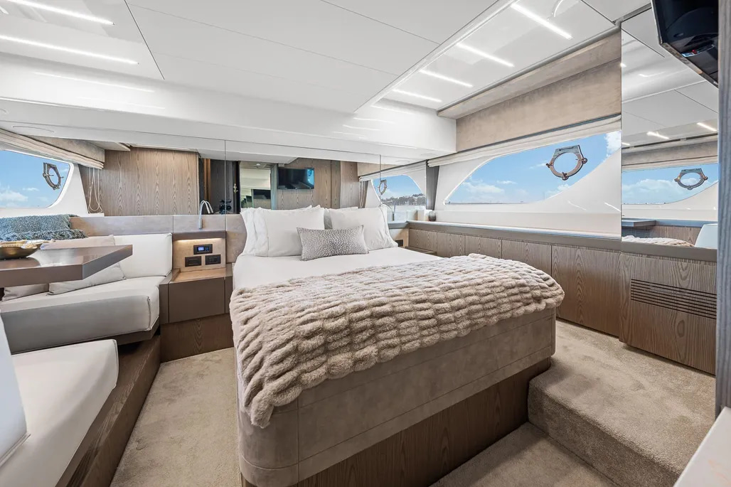 Ferretti 550 de segunda mano en venta