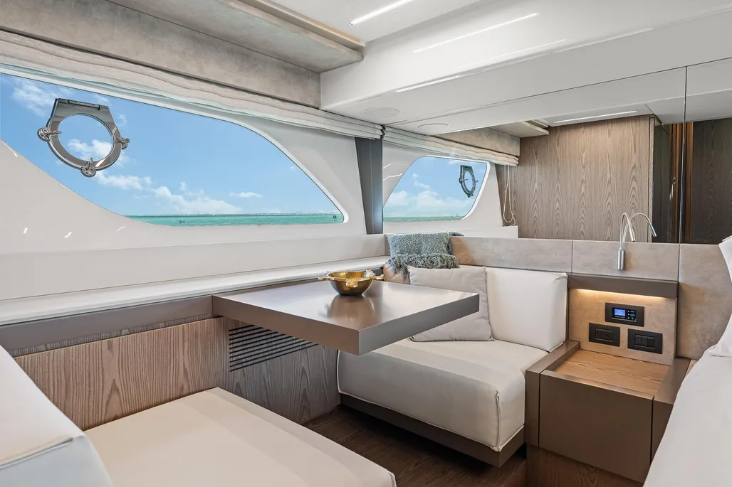 Ferretti 550 de segunda mano en venta