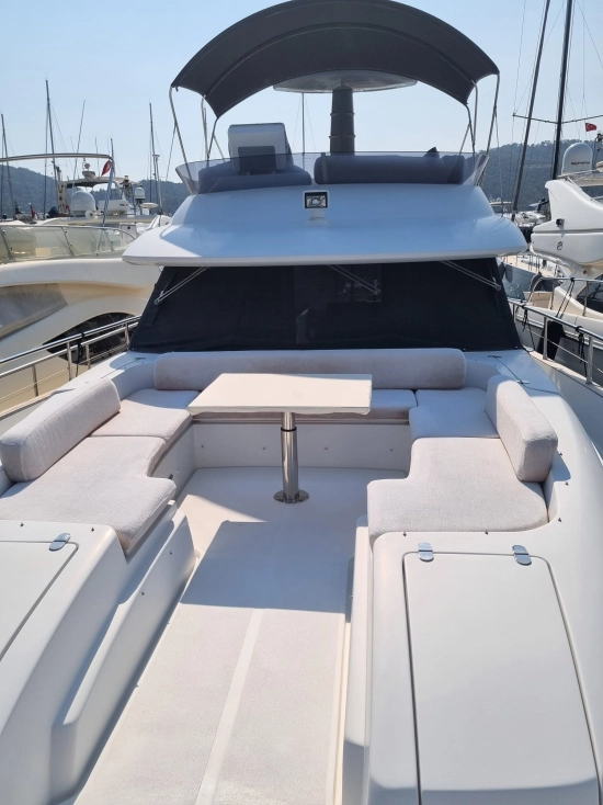 Azimut 53 Magellano usado à venda