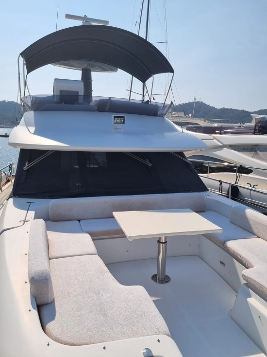 Azimut 53 Magellano usado à venda
