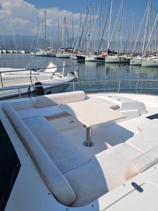 Azimut 53 Magellano usado à venda