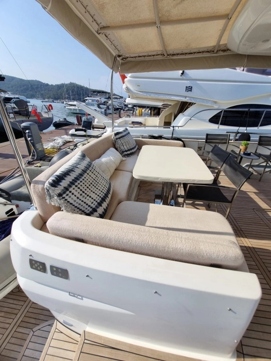 Azimut 53 Magellano usado à venda