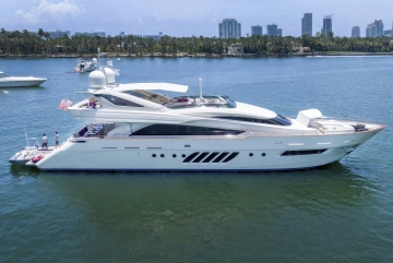 Dominator 95 usata in vendita