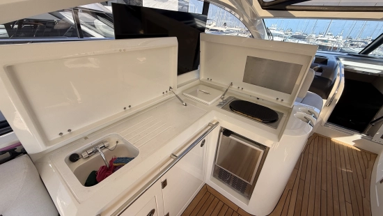 Sunseeker Predator 60 usata in vendita