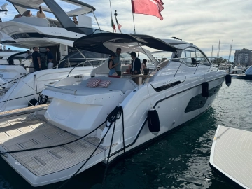 Azimut Atlantis 45 usata in vendita