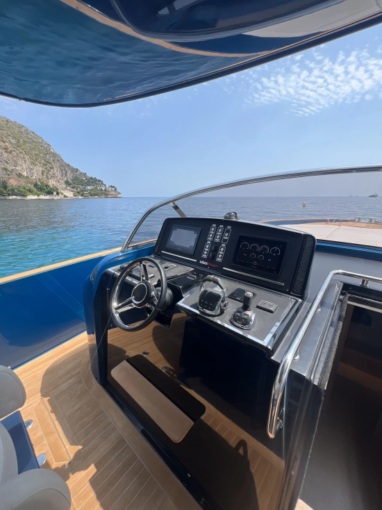 Solaris Yachts Power 48 usata in vendita