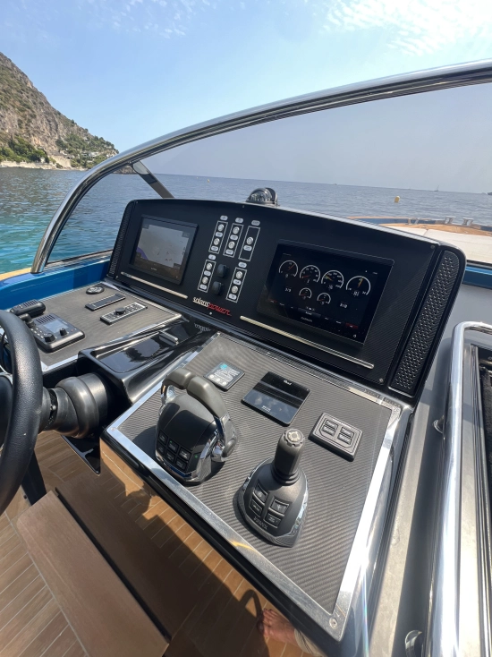 Solaris Yachts Power 48 usata in vendita