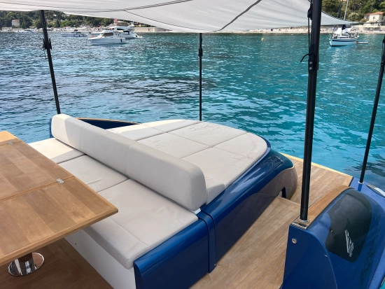 Solaris Yachts Power 48 usata in vendita