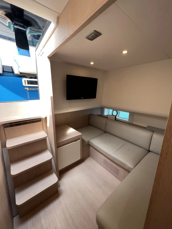 Solaris Yachts Power 48 usata in vendita