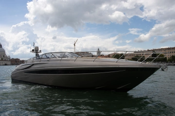Riva Rivale 52 usata in vendita