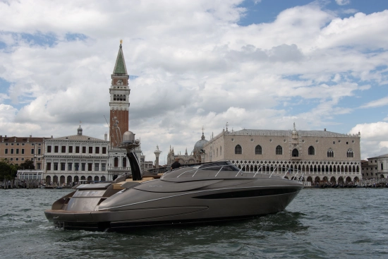 Riva Rivale 52 de segunda mano en venta
