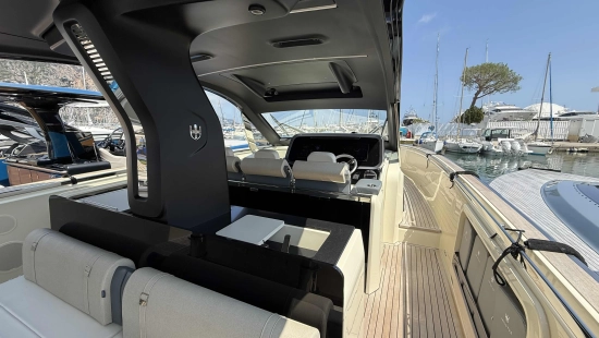 Invictus Yacht TT 460 usata in vendita
