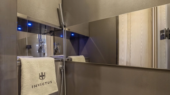 Invictus Yacht TT 460 usata in vendita