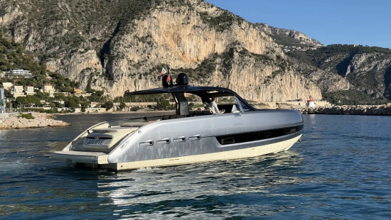 Invictus Yacht TT 460 usata in vendita