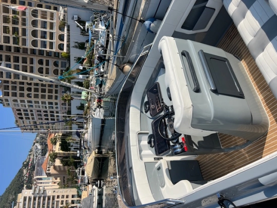 Monte Carlo 30 Offshorer usado à venda