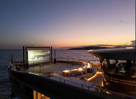 Colombus Yachts M Y ANGELIF usado à venda