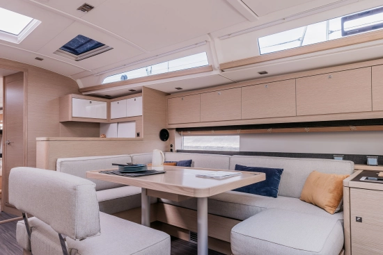 Dufour Yachts 470 novos à venda