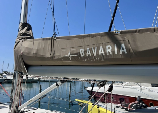 Bavaria Yachts C45 usado à venda