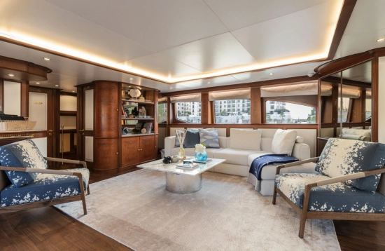 Benetti 115 Classic usado à venda