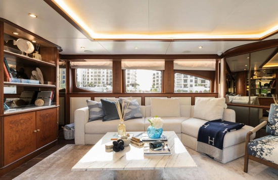 Benetti 115 Classic usado à venda