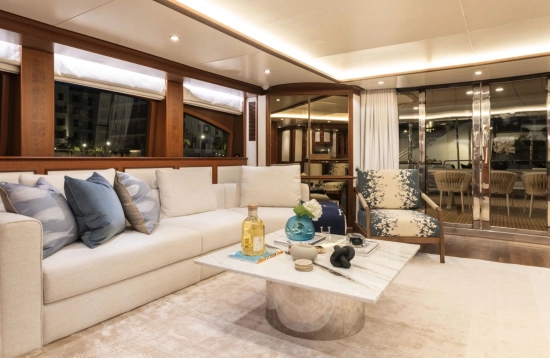 Benetti 115 Classic usado à venda