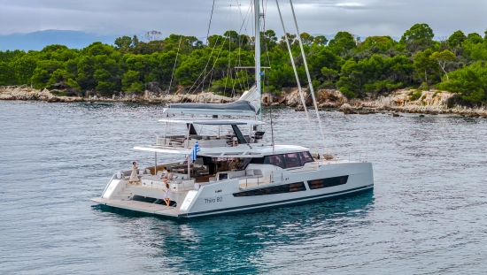 Fountaine Pajot Thira 80 nuevo en venta