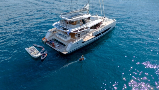 Fountaine Pajot Thira 80 nuevo en venta