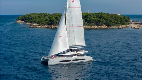 Fountaine Pajot Thira 80 nuevo en venta
