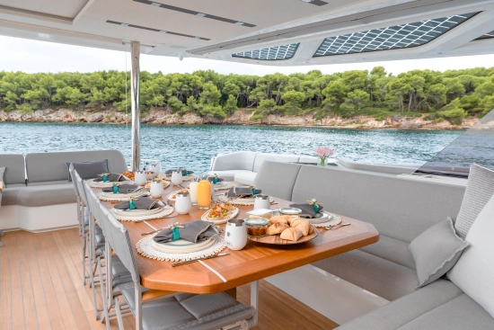 Fountaine Pajot Thira 80 nuevo en venta