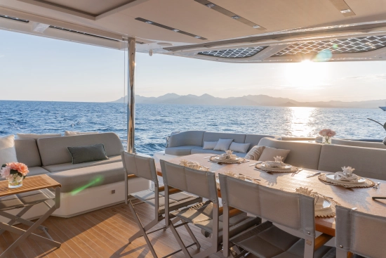 Fountaine Pajot Thira 80 nuevo en venta