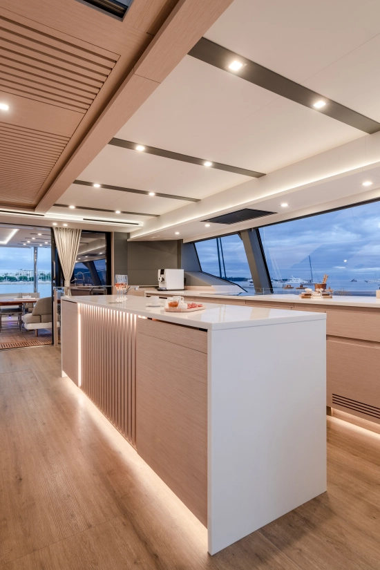 Fountaine Pajot Thira 80 nuevo en venta