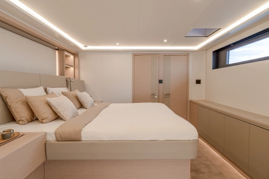 Fountaine Pajot Thira 80 nuevo en venta