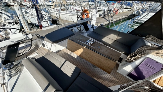Dufour Yachts 470 usado à venda