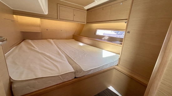 Dufour Yachts 470 usado à venda