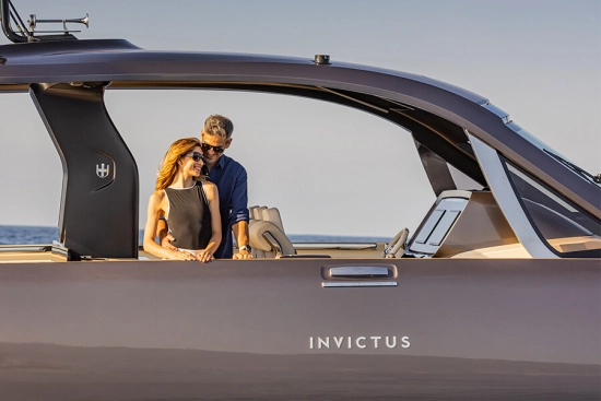 Invictus Yacht TT 460 usata in vendita