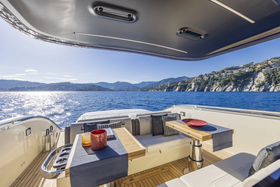 Invictus Yacht TT 460 usata in vendita