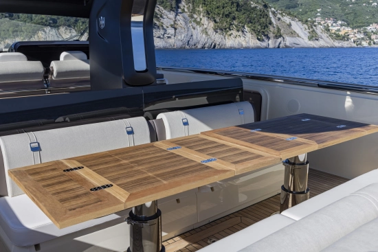 Invictus Yacht TT 460 usata in vendita