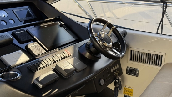 Sunseeker Predator 60 usata in vendita