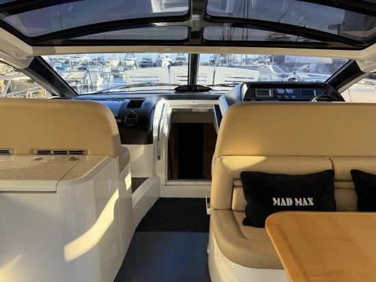 Sunseeker Predator 60 usata in vendita