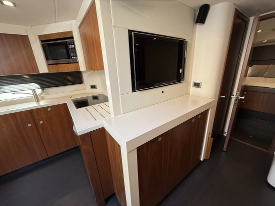 Sunseeker Predator 60 usata in vendita
