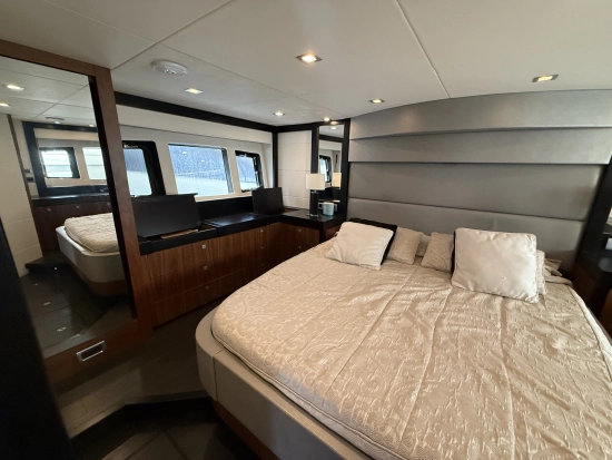 Sunseeker Predator 60 usata in vendita