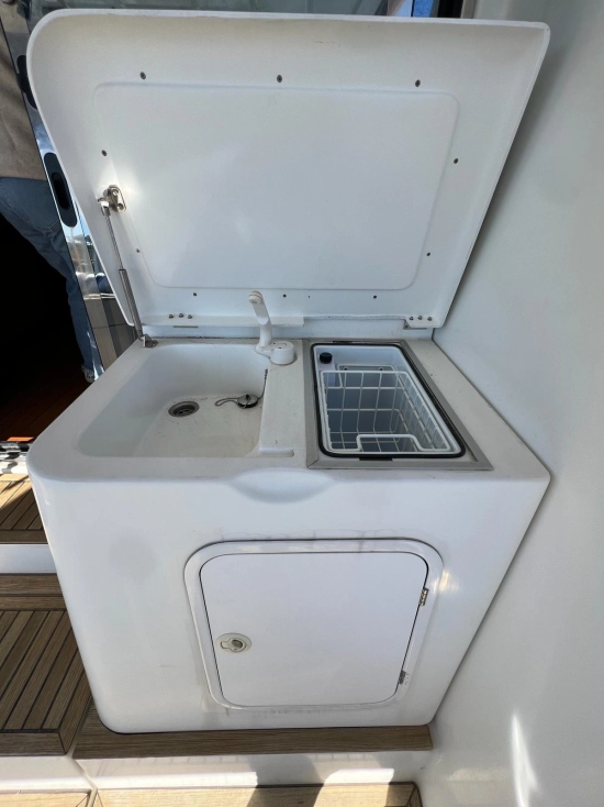 Beneteau Antares 13.80 usado à venda