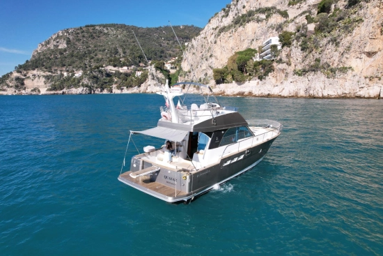 Beneteau Antares 13.80 usado à venda