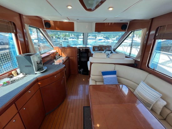 Beneteau Antares 13.80 usado à venda