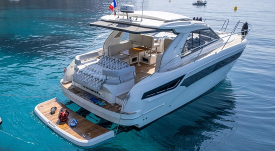 Bavaria Yachts 400 HT de segunda mano en venta