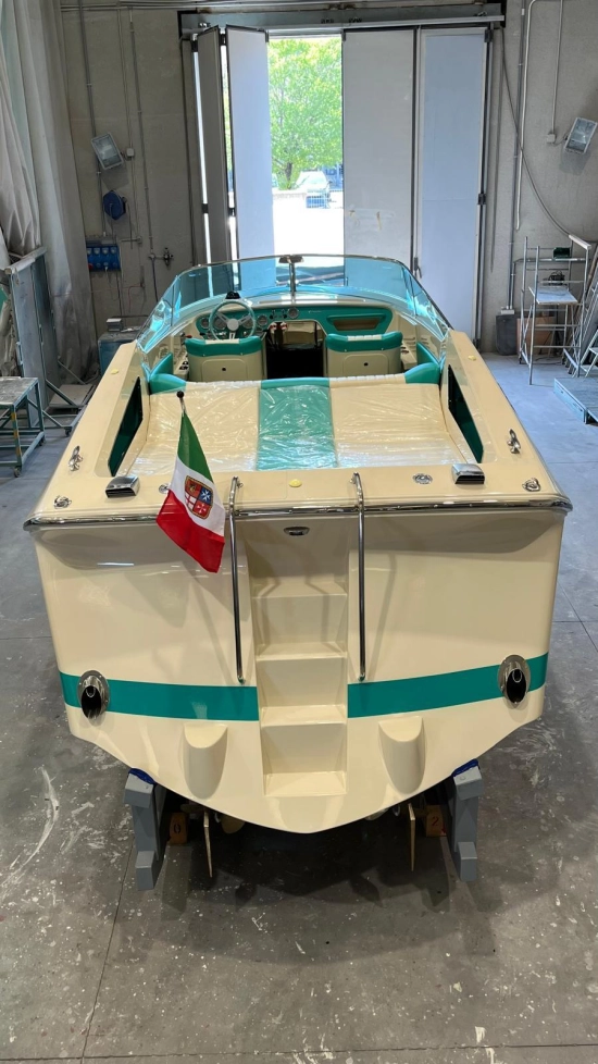Riva Saint tropez 211 usata in vendita