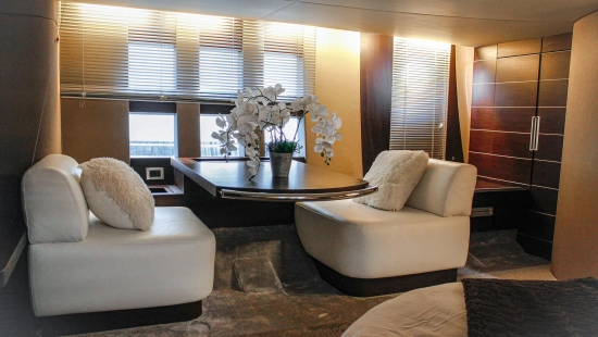 Azimut 68 S usata in vendita