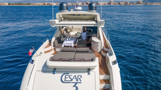 Azimut 68 S usata in vendita