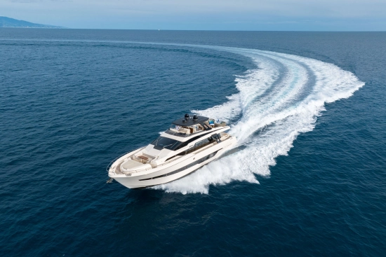 Cayman Yachts F920 usado à venda
